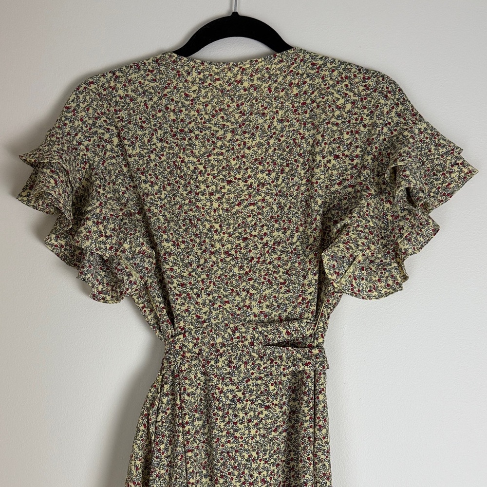 Max Studio Women's Yellow Red Floral High-Low Wrap Dress Size M - Picture 6 of 12